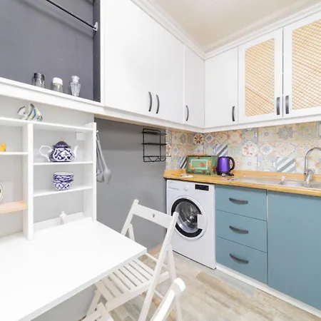Stylish Flat With Modern Design In Apartment Antalya